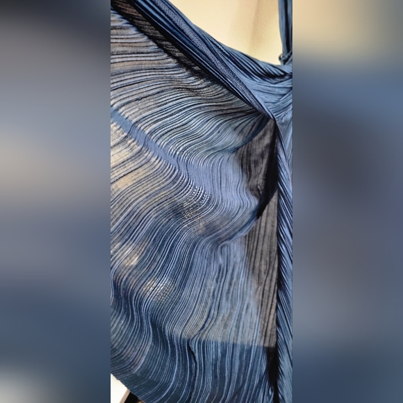 Sincerely Jules - Belted Pleated Maxi Dress - Teal Blue - Size SMALL - Picture 8 of 12